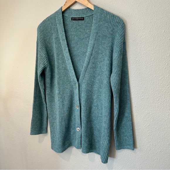 Peruvian Connection Ribbed Boyfriend Cardian in Teal - Picture 7 of 9